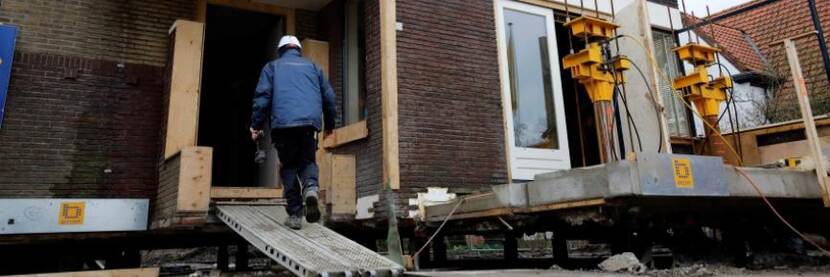 Foto van bouwwerkzaamheden aan de Zeerijperweg, Loppersum